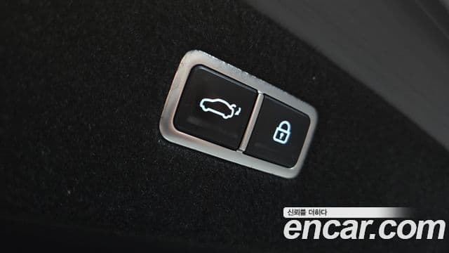Genesis G90 2022 — ფოტო 20/20