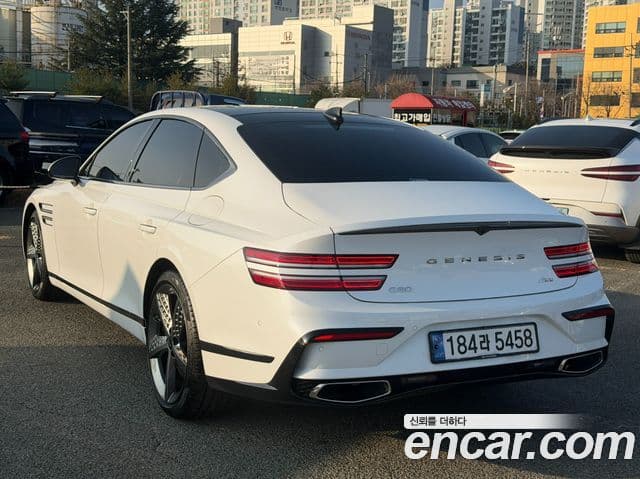 Genesis G80 2024 — Photo 14/20