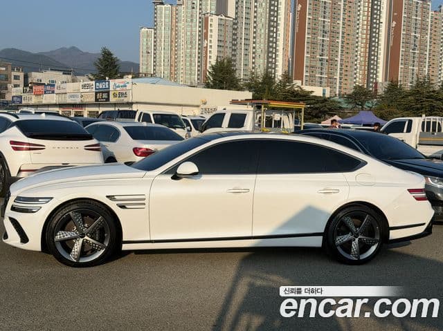 Genesis G80 2024 — Photo 6/20
