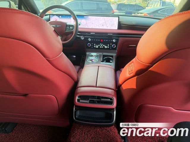 Genesis G80 2024 — Photo 1/20