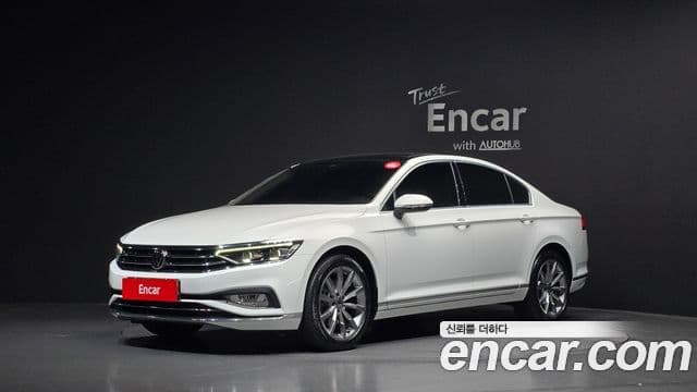 Volkswagen Passat GT 2022 — ფოტო 20/20