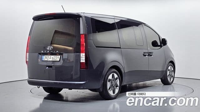 Hyundai Staria 2021 — Şəkil 2/20