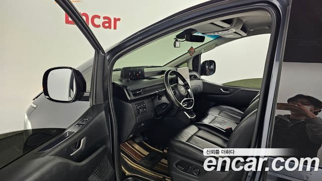 Hyundai Staria 2021 — Şəkil 10/20