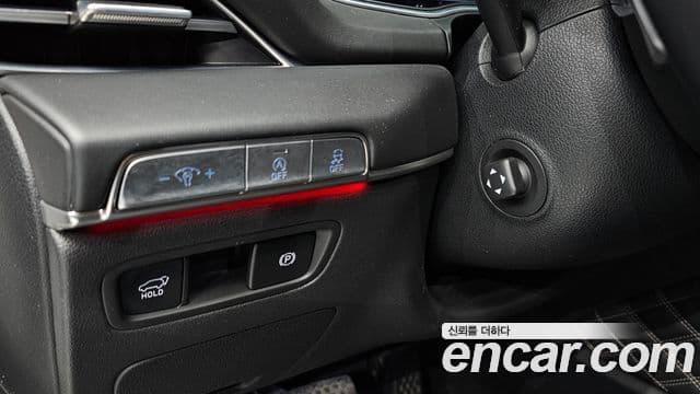 Genesis GV80 2022 — ფოტო 13/20