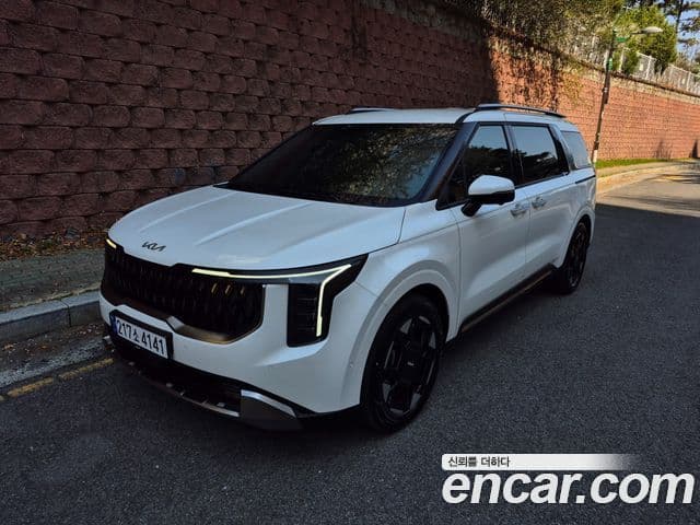 Kia Carnival 2024 — Şəkil 1/20