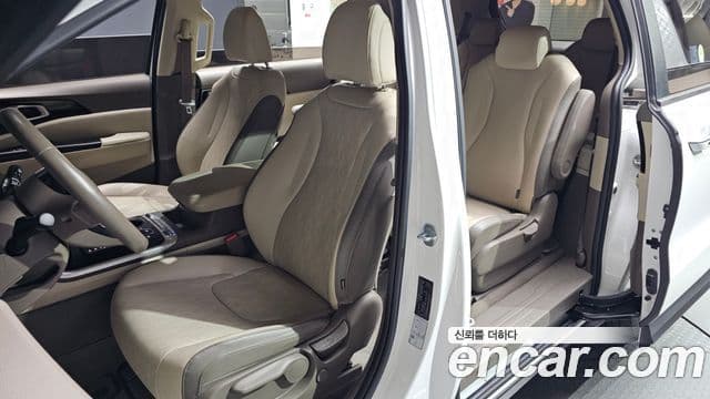Kia Carnival 2022 — Şəkil 11/20