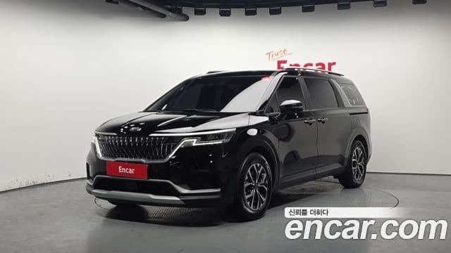 Kia Carnival 2020 — Фото 1/20