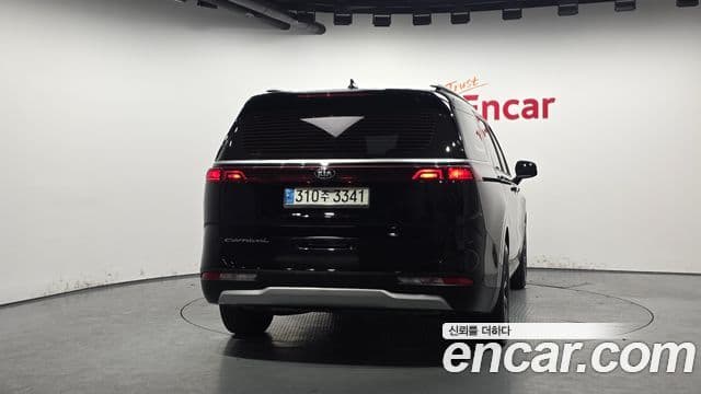 Kia Carnival 2020 — Фото 4/20