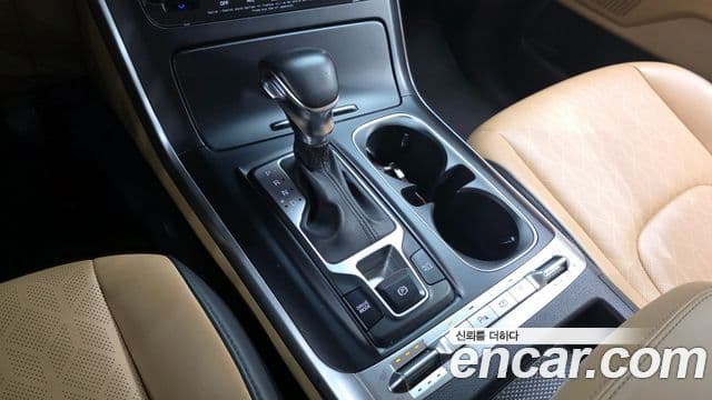 Kia Carnival 2020 — Фото 9/20