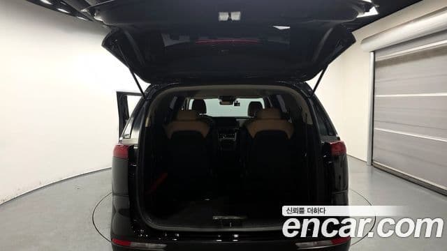 Kia Carnival 2020 — Фото 20/20