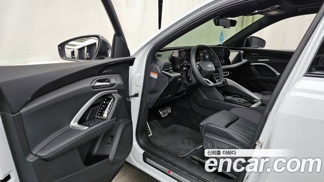 Audi Q5 2025 — Şəkil 10/20