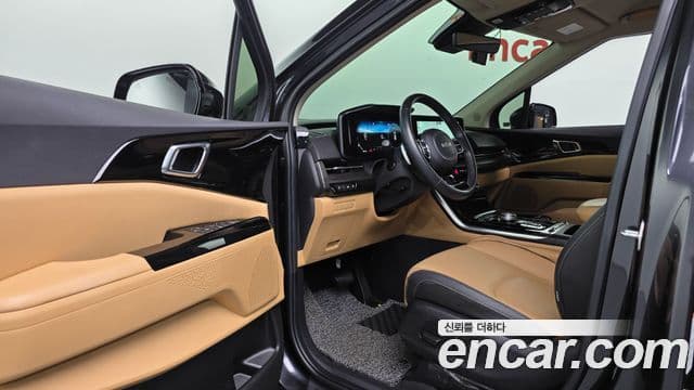 Kia Carnival 2022 — Şəkil 11/20