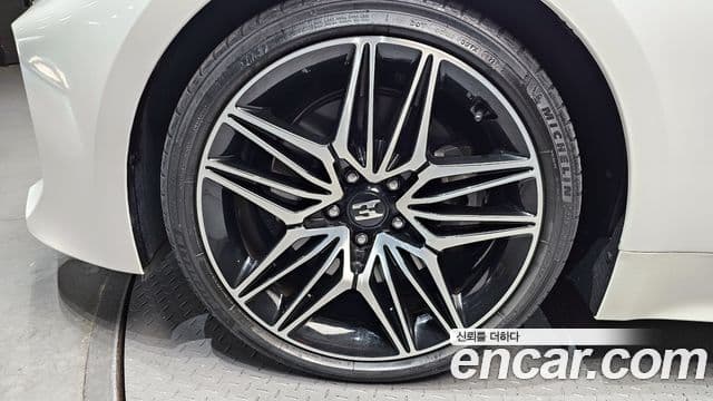 Kia Stinger 2021 — фото 5 из 20