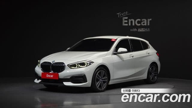 BMW 1 Series 2022 — Şəkil 1/20
