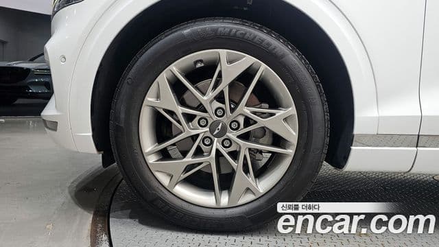 Genesis GV70 2022 — фото 5 из 20