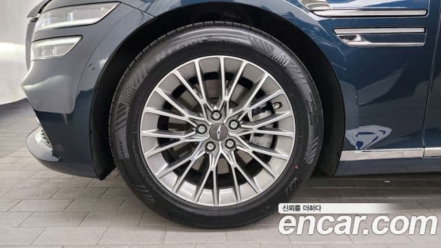 Genesis Electrified G80 2021 — ფოტო 5/20