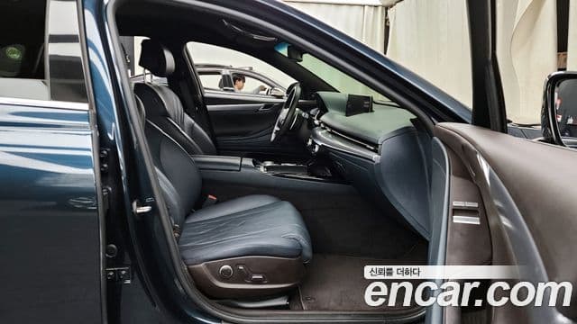 Genesis Electrified G80 2021 — ფოტო 11/20