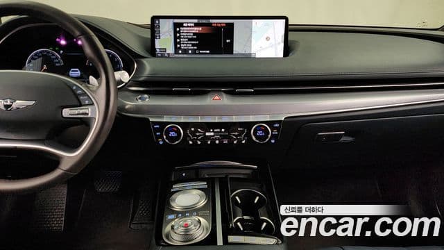 Genesis Electrified G80 2021 — ფოტო 14/20