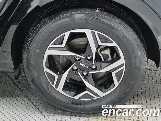 Kia Sportage 2021 — Şəkil 12/18