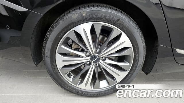 Kia K8 2022 — Şəkil 4/20