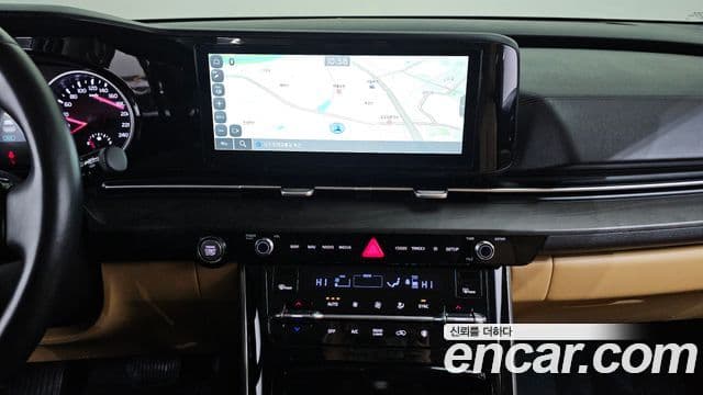 Kia Carnival 2022 — ფოტო 12/20