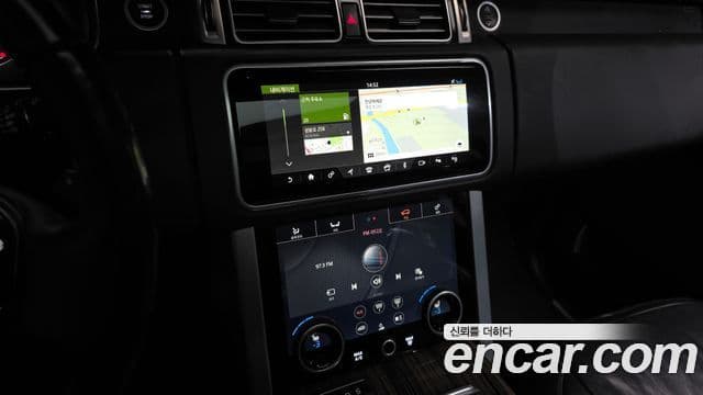 Land Rover Range Rover 2018 — ფოტო 13/20