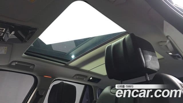 Land Rover Range Rover 2018 — ფოტო 18/20
