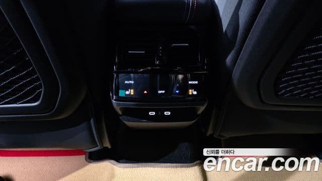 Renault Samsung Grand Koleos 2024 — Şəkil 19/20