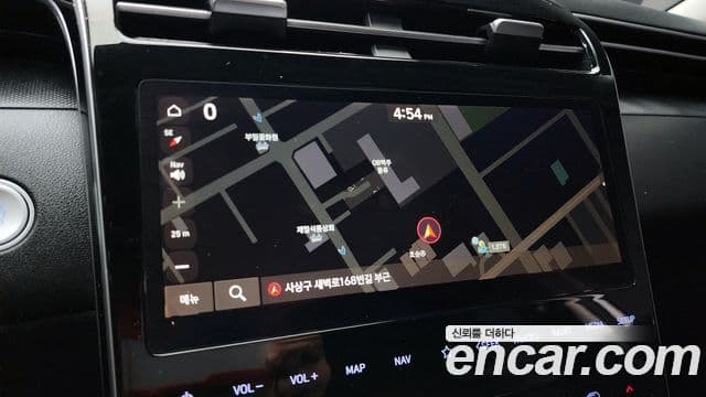 Hyundai The New Tucson 2022 — ფოტო 10/20