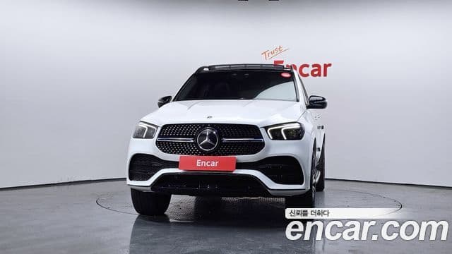 Mercedes-Benz GLE-Class 2022 — Photo 6/20