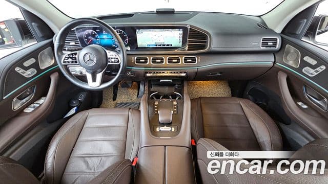 Mercedes-Benz GLE-Class 2022 — Photo 20/20