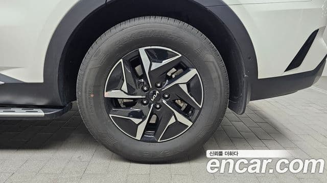 Kia Sorento 2022 — Photo 18/20