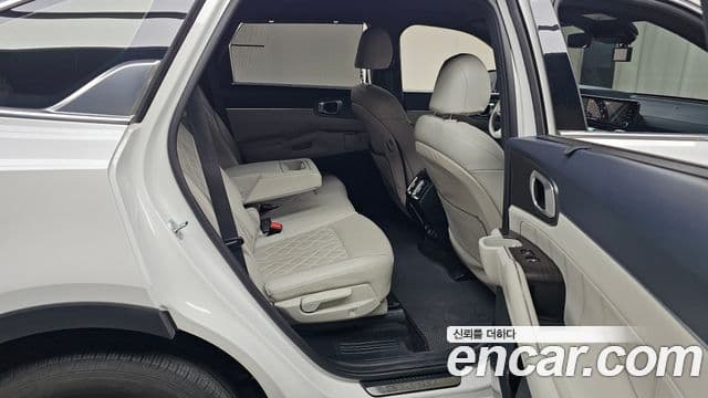 Kia Sorento 2022 — Photo 4/20