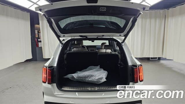 Kia Sorento 2022 — Photo 12/20