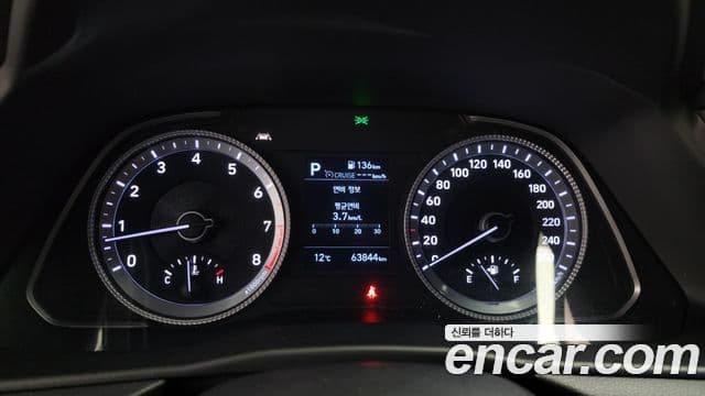 Hyundai Sonata Hybrid 2019 — Şəkil 18/20