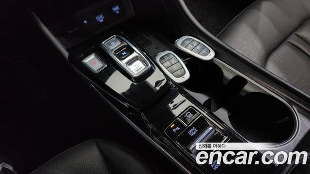 Hyundai Sonata Hybrid 2019 — Şəkil 1/20