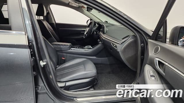 Hyundai Sonata Hybrid 2019 — Şəkil 6/20