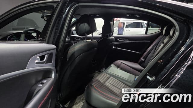 Genesis G70 2019 — Şəkil 12/20