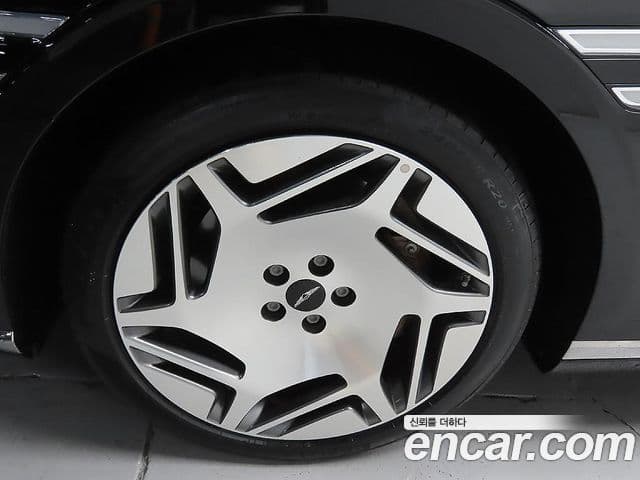 Genesis G90 2022 — Şəkil 4/20