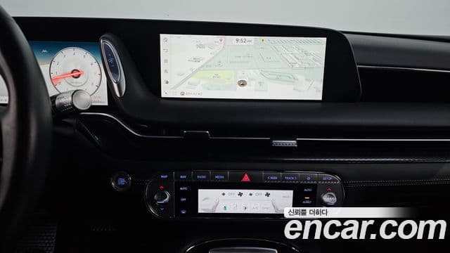 Genesis G90 2022 — Photo 17/20