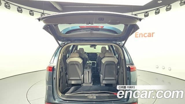 Kia Carnival 2020 — фото 20 из 20