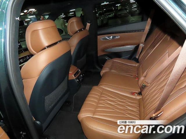 Genesis GV70 2022 — Şəkil 7/20