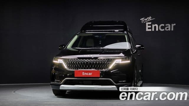 Kia Carnival 2023 — ფოტო 3/20