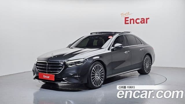 Mercedes-Benz E-Class 2024 — Şəkil 1/20