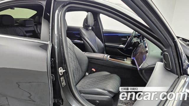 Mercedes-Benz E-Class 2024 — Şəkil 12/20