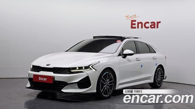 Kia K5 2021 — Photo 8/20