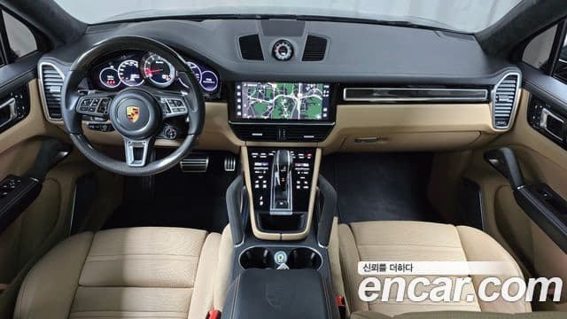 Porsche Cayenne 2023 — Şəkil 7/20