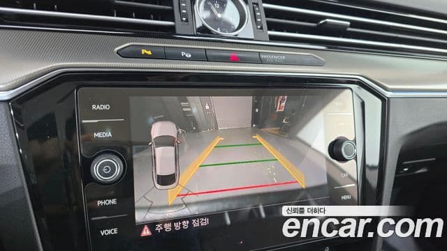 Volkswagen Arteon 2018 — Şəkil 15/20