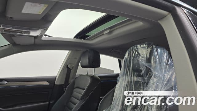 Volkswagen Arteon 2018 — Şəkil 19/20