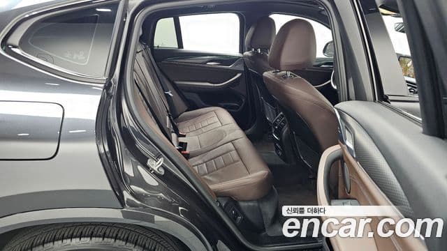 BMW X4 2023 — ფოტო 12/20